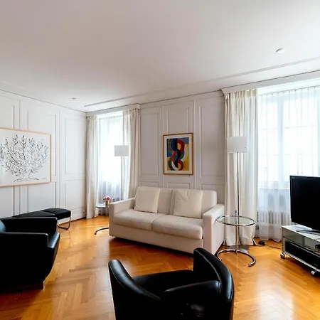 Great 2bd Flat Old Town - Schipfe B * Zurich